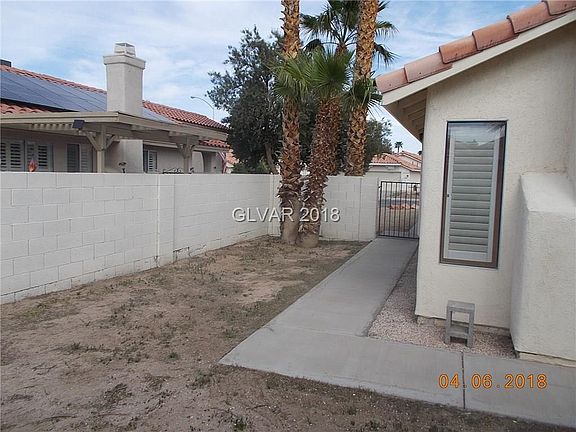 3rd image of 2689 Alwoodley Cir