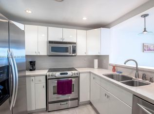 20335 N Country Club Dr APT 2410, Aventura, FL 33180