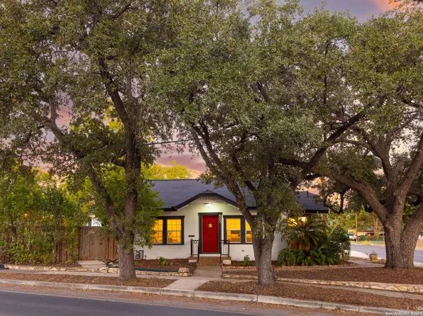 922 S GEVERS ST, San Antonio, TX 78210