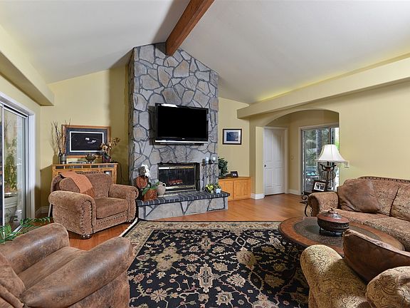 5th image of 28332 Crooked Oak Ln