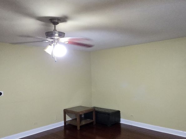 805 Bishop Ct