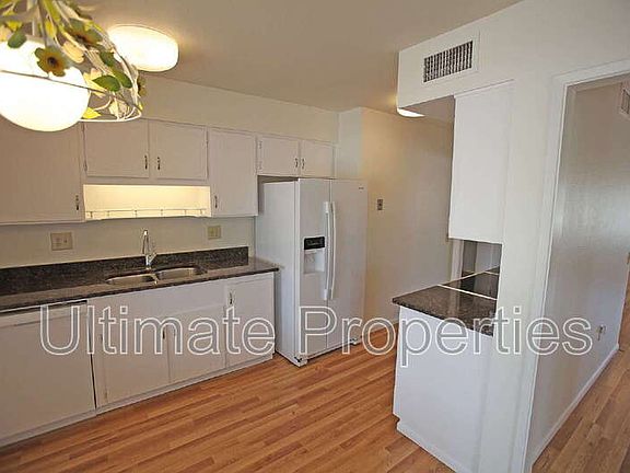 5th image of 9859 W Emberwood Dr