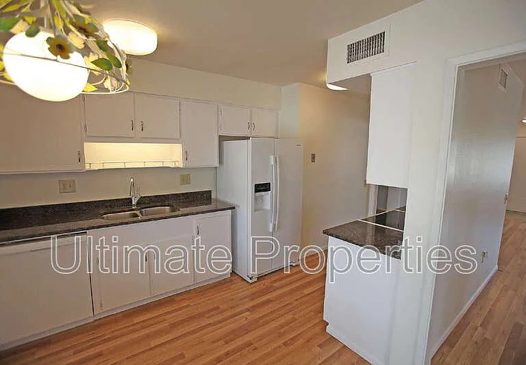 9859 W Emberwood Dr — Photo 5
