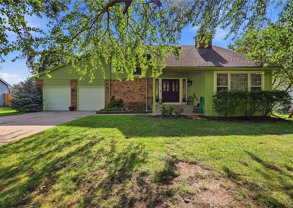 1st image of 804 41st St