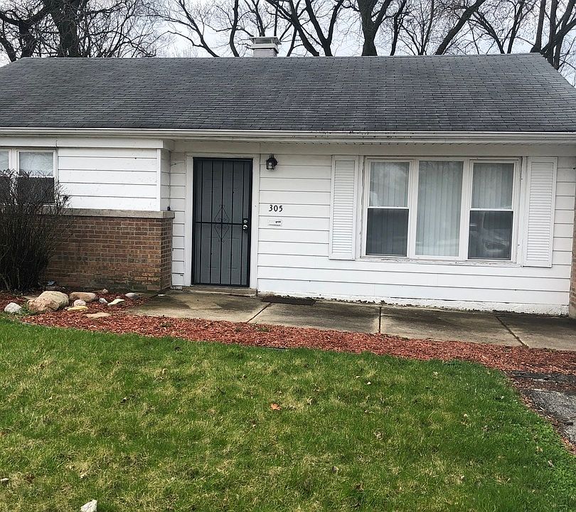 1st image of 305 Sauk Trl