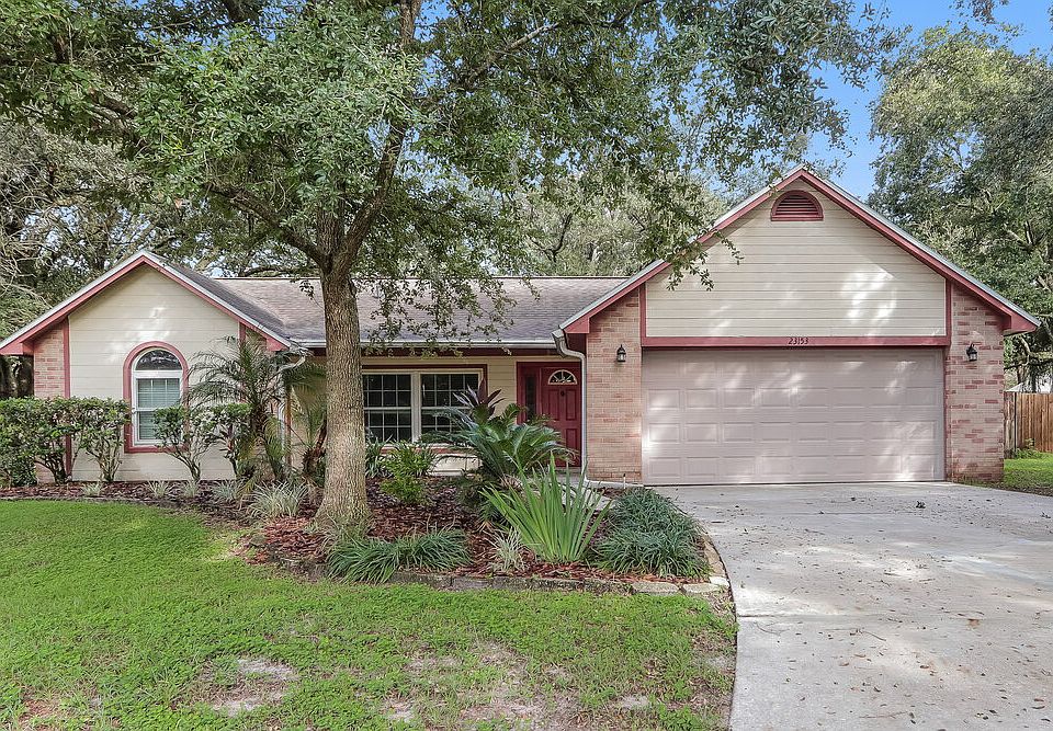1st image of 23153 Lucerne Pl