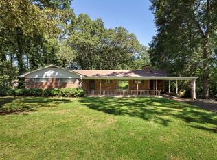 814 Tipton Dr, Tuscumbia, AL 35674