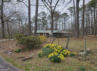 8480 Moccasin Lake Rd, Winston, GA 30187