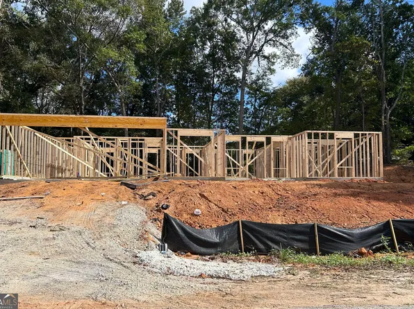 1066 Oglesby Blvd #6, Elberton, GA 30635