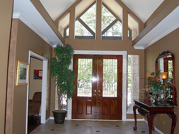 3rd image of 1210 Vista Del Lago Dr
