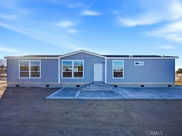 12076 Lager Rd, Phelan, CA 92371