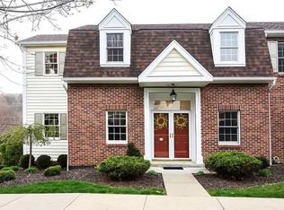105 Bayberry Ct, Canonsburg, PA