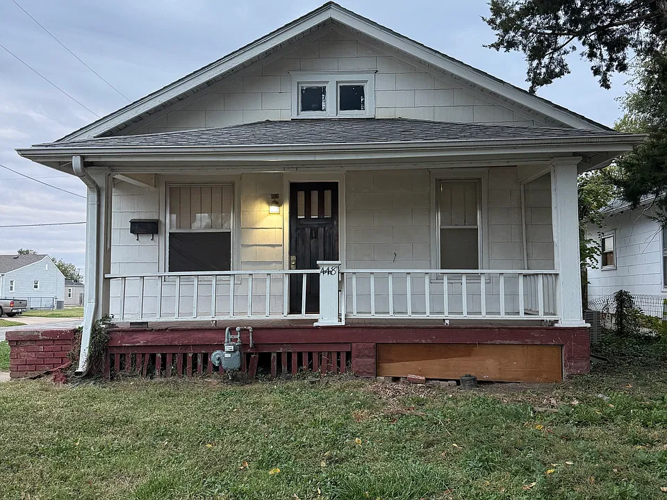 448 S College Ave