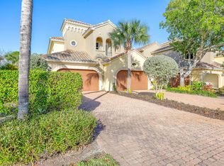 3745 Montreux Ln APT 201, Naples, FL 34114
