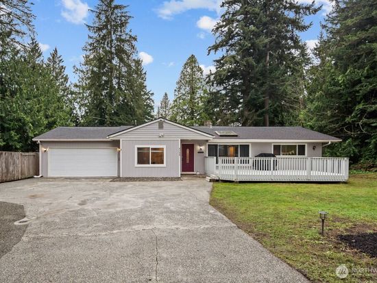 4706 Picnic Point Road, Edmonds, WA 98026