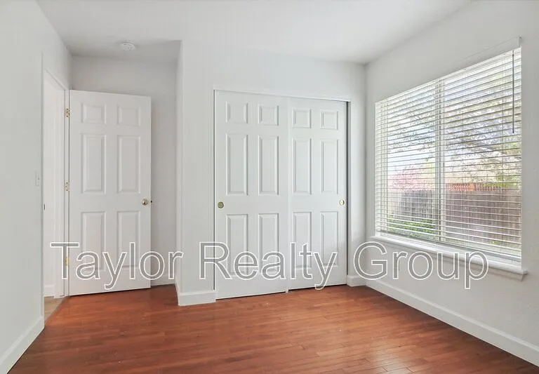 20875 E 49th Ave — Photo 11