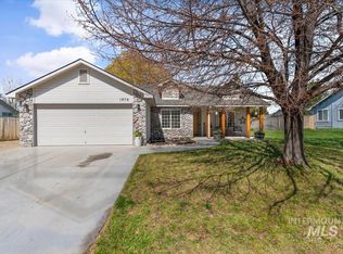 1876 W Mulhuland Ct, Kuna, ID 83634