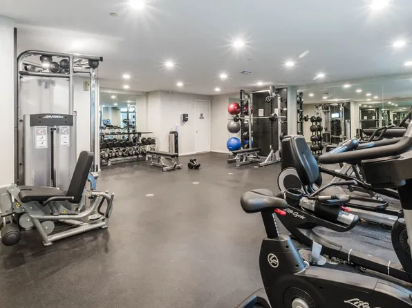 600 Washington Street image 22 of 27