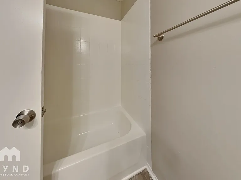 5531 Downs Way — Photo 17