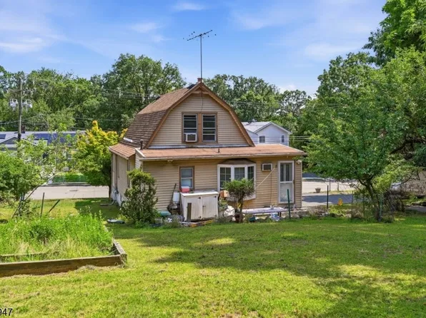 69 Linda Vista Ave, North Haledon Boro, NJ 07508