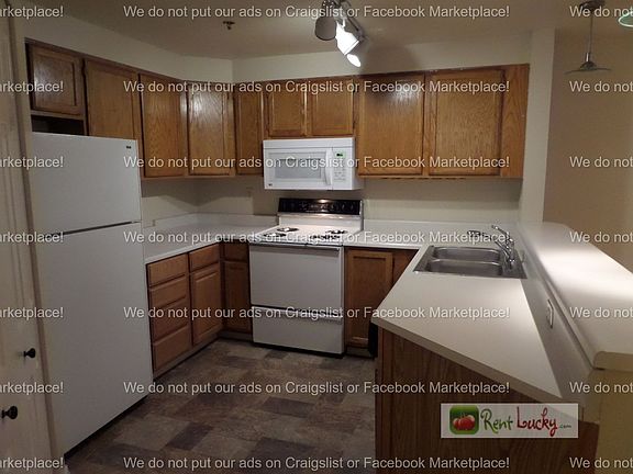 5th image of 2525 NE 195th St APT 101