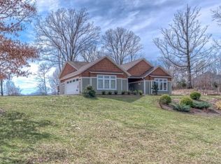 205 Charlie Ave, Piney Flats, TN 37686