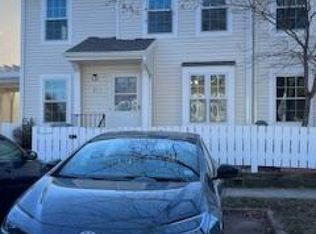 27 Almond Dr #27, Somerset, NJ 08873