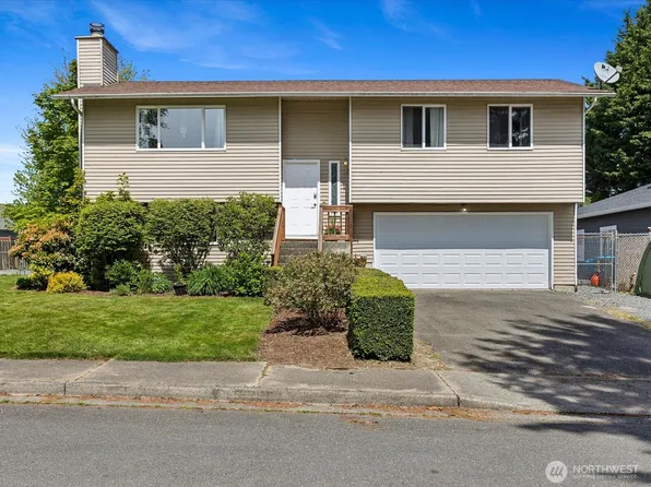 6325 95th Place NE, Marysville, WA 98270