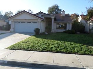 1611 E Sunnyside Ave, Visalia, CA 93292