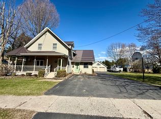 38 Wellington St, Malone, NY 12953