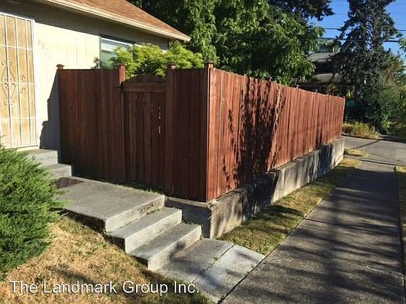 3rd image of 6820 51st Ave S