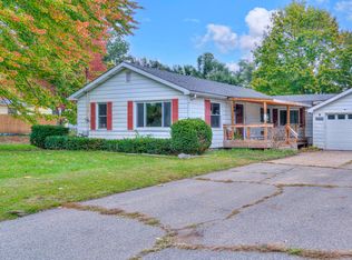 2995 S Meridian Rd, Jackson, MI 49203