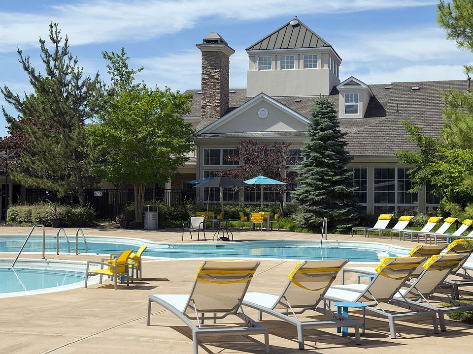 The Ashborough apartments community photo