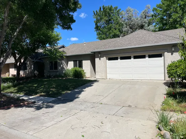 3 Sunflower Ct, Chico, CA 95926