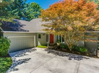 21 Grouse Ter, Lake Oswego, OR 97035
