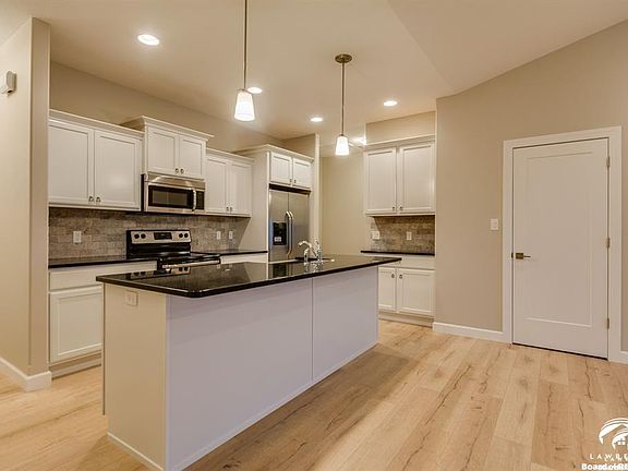 4th image of 2537 Chasehire Dr