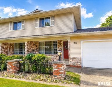 1418 W Daytona Dr, Peoria, IL, 61614