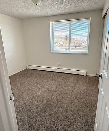 3rd image of 2647 W Evans Ave #7ad7fcf3b