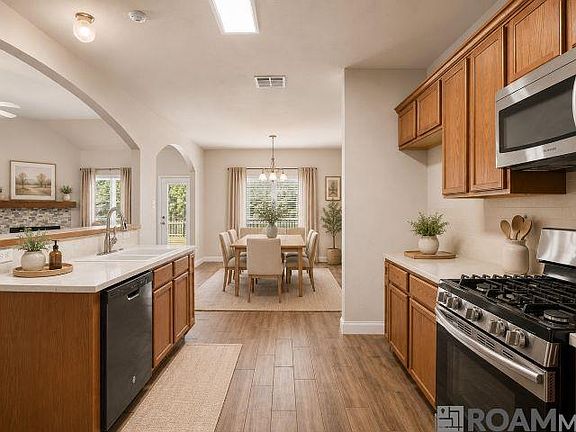 3rd image of 26141 Burlwood Ave