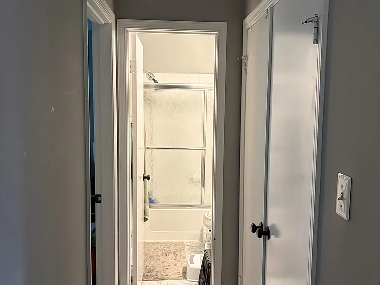 5850 Wye Oak Commons Ct — Photo 26