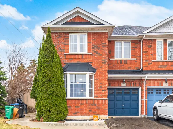 19 Silverbell Ct, Brampton, ON L7A 3V3