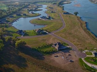 L9-B1 Tranquil Cir, Bismarck, ND 58503