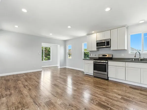 5821 E 17th St, Oakland, CA 94621