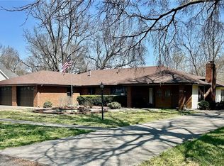 212 N Grant St, Erie, KS 66733