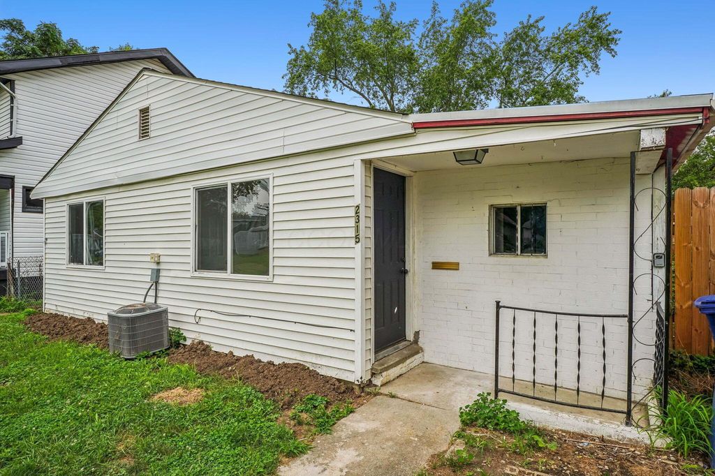 Real estate listing image