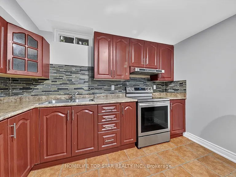 7 SW Littleborough Ct E — Photo 10
