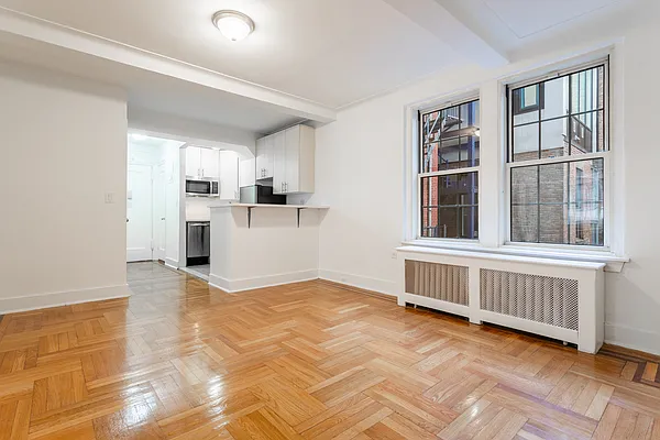 Rented by Compass | media 19