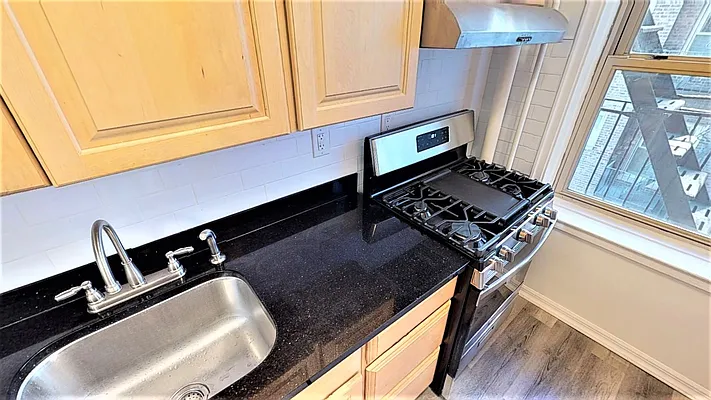 Sold by RealTegrity NY LLC | media 40