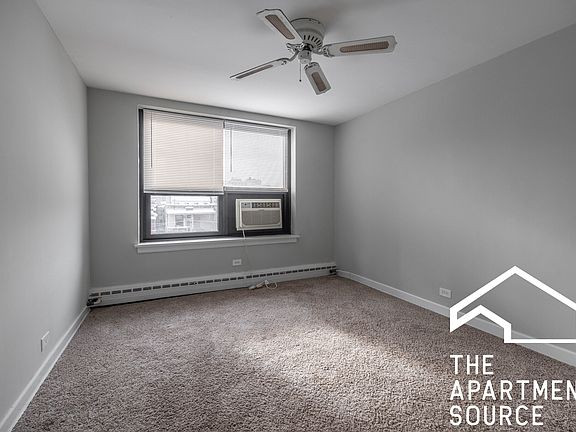 4th image of 345 W Wellington Ave #1