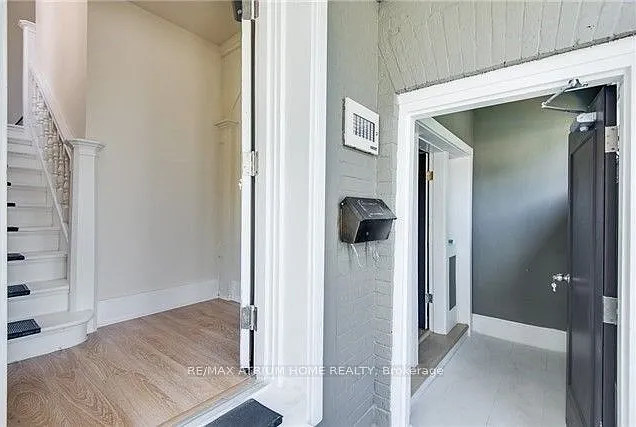 2 bed, $3,250 — Photo 4